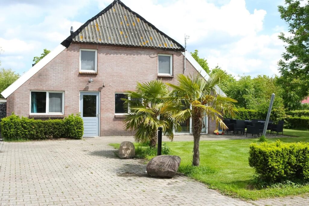 Buitenaanzicht 9 persoons vakantiewoning